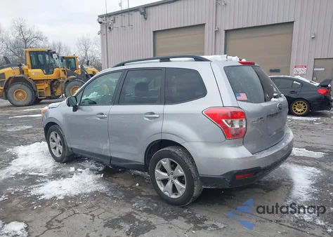 2016 Subaru Forester 2.5I Premium из США, поврежденный, VIN JF2SJADC9GH426136